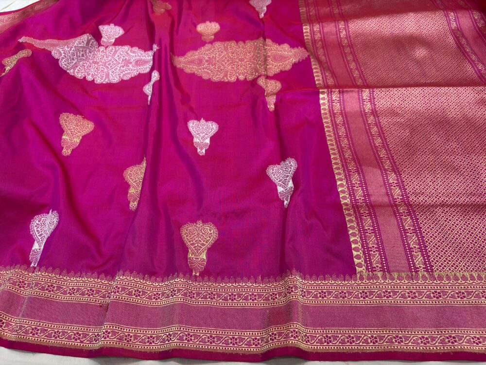 rani pink pure katan silk banarasi handloom handwoven kadhwa sarees - Image 3