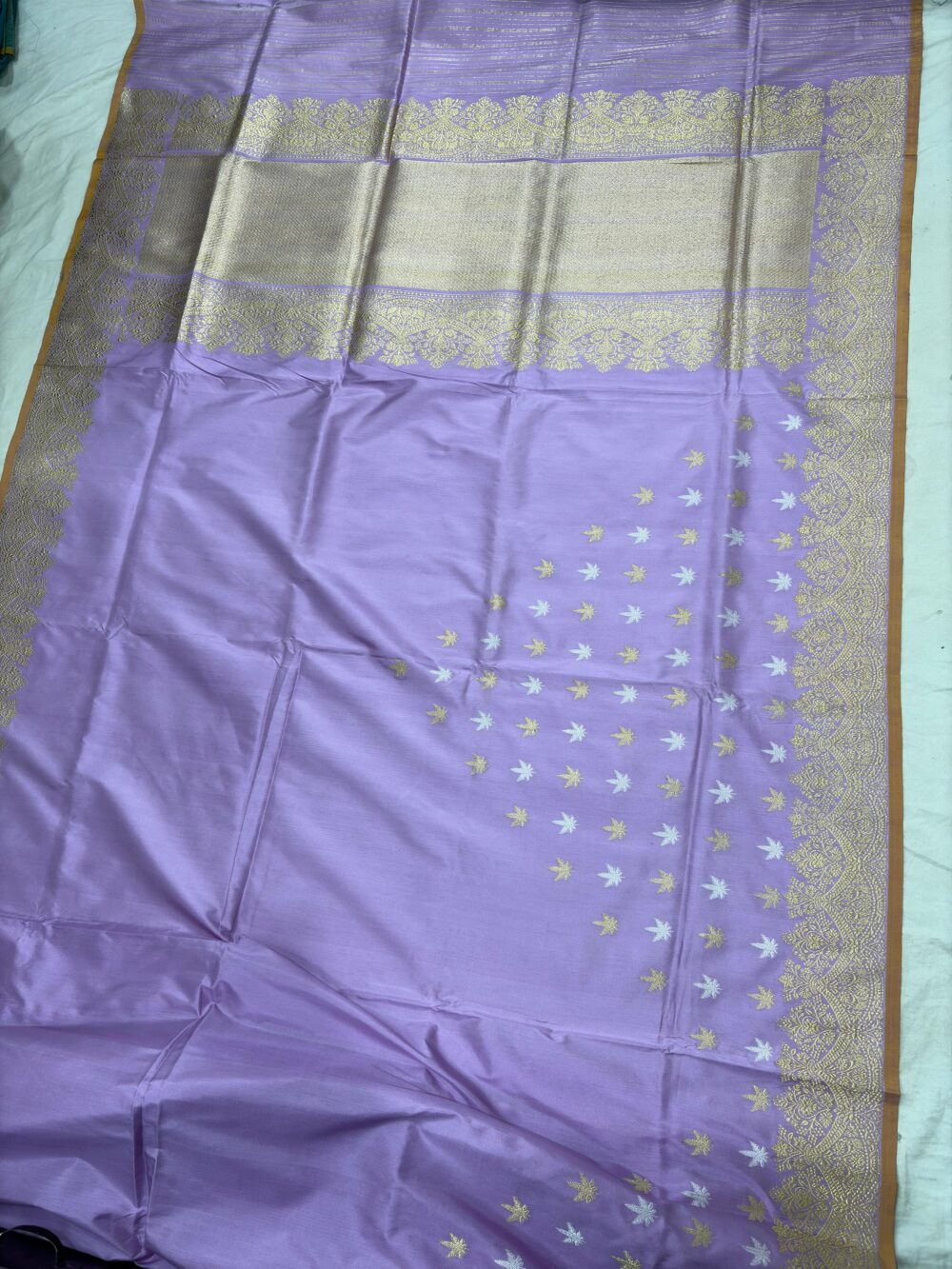 lavendar pure katan silk banarasi handloom handwoven kadhwa sarees - Image 2