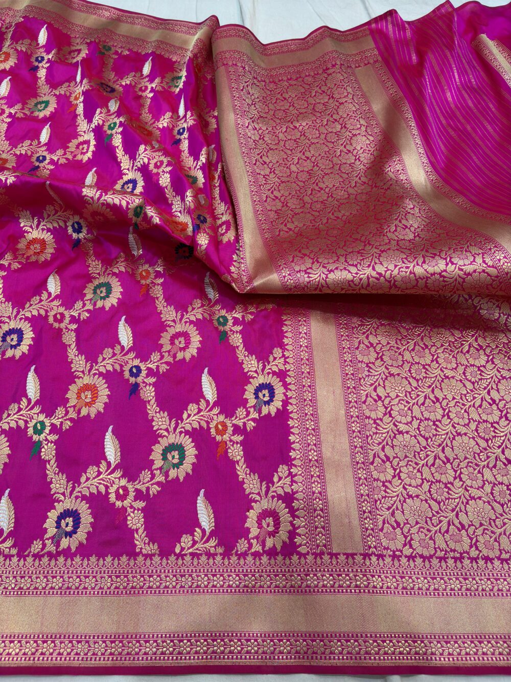 rani pink pure katan silk banarasi handloom handwoven kadhwa jangla sarees