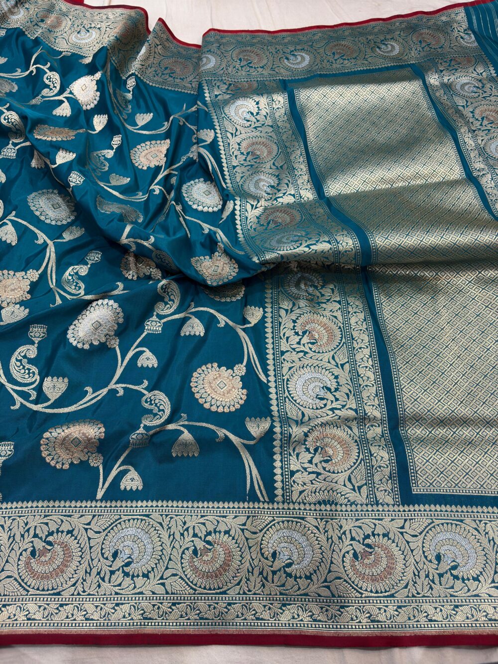 rama green pure katan silk banarasi handloom handwoven kadhwa jangla sarees
