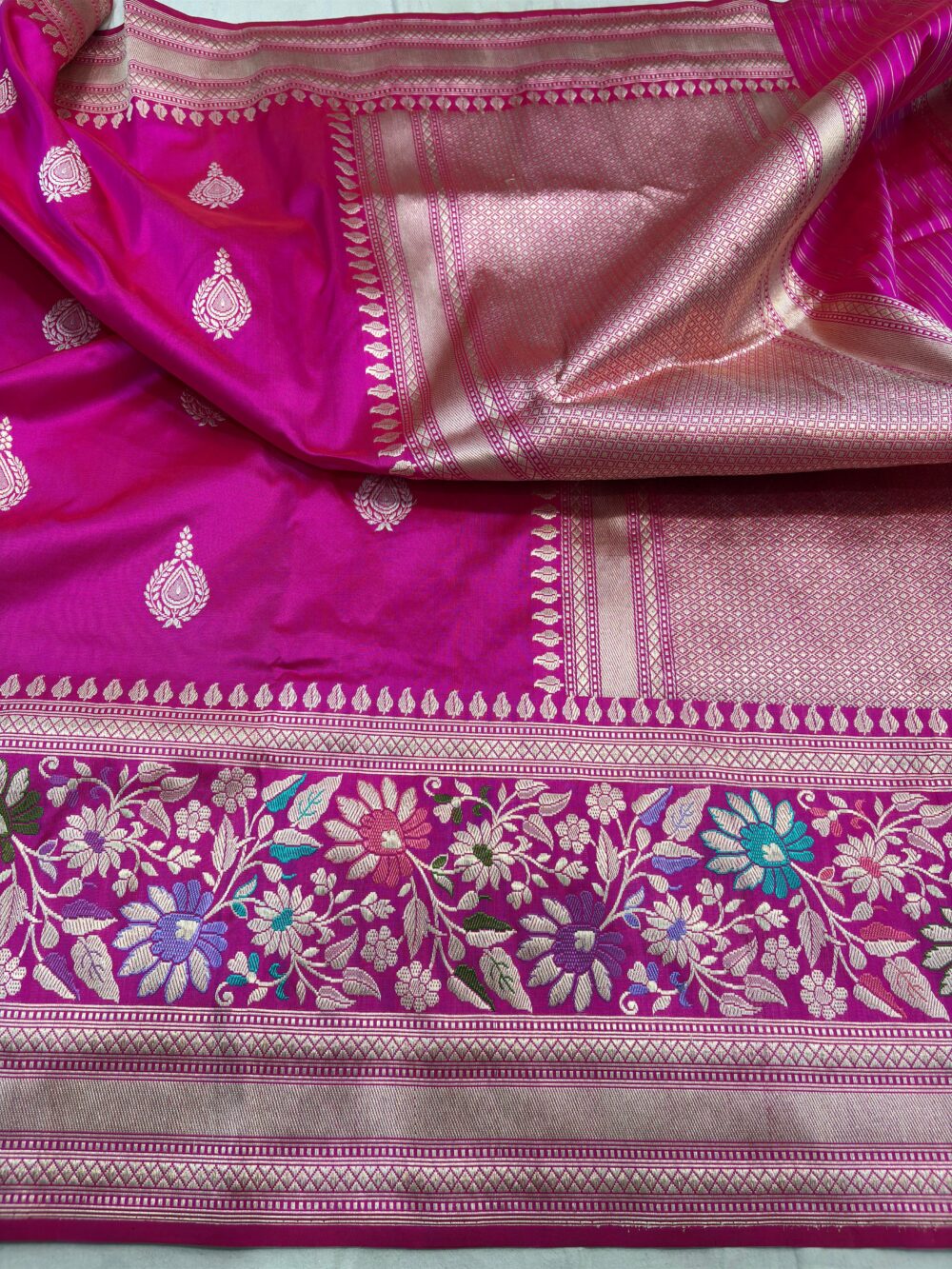 rani pink pure katan silk banarasi handloom handwoven pathani bowder sarees