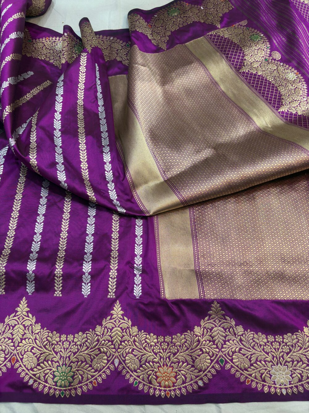 majanta pure katan silk banarasi handloom handwoven stripe kadhwa sarees
