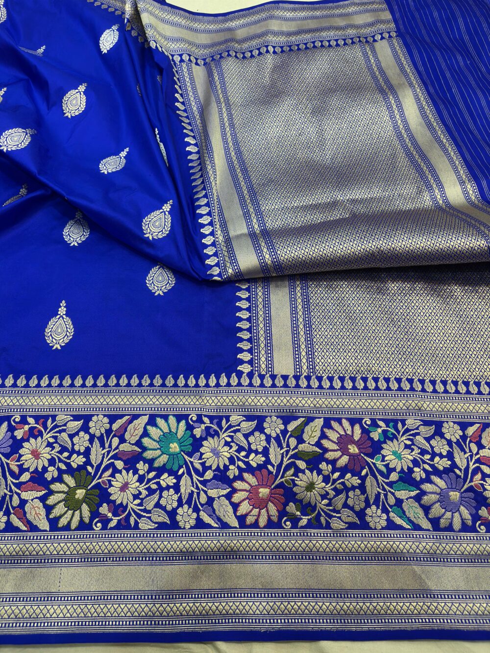 royal blue pure  katan silk banarasi handloom handwoven kadhwa sarees
