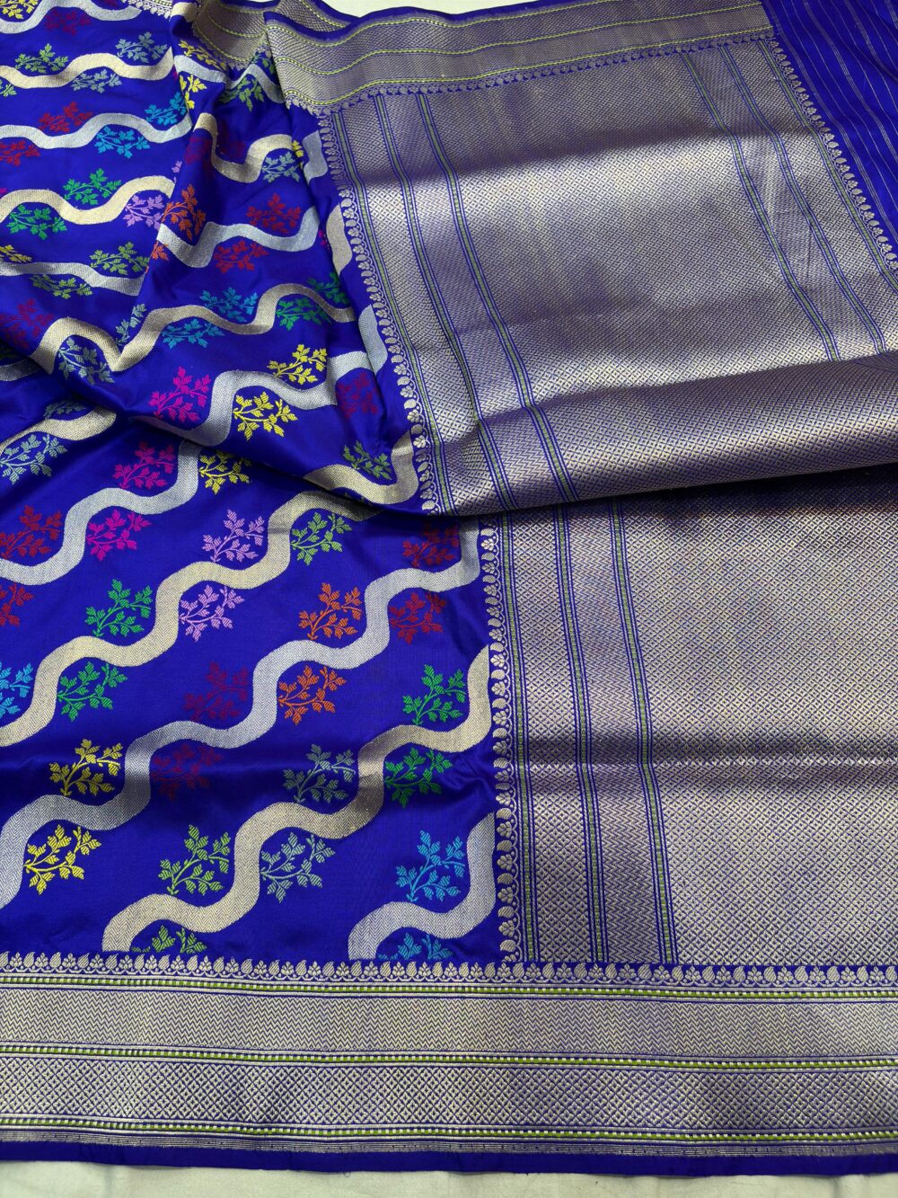 royal blue pure katan silk banarasi handloom handwoven kadhwa jangla sarees