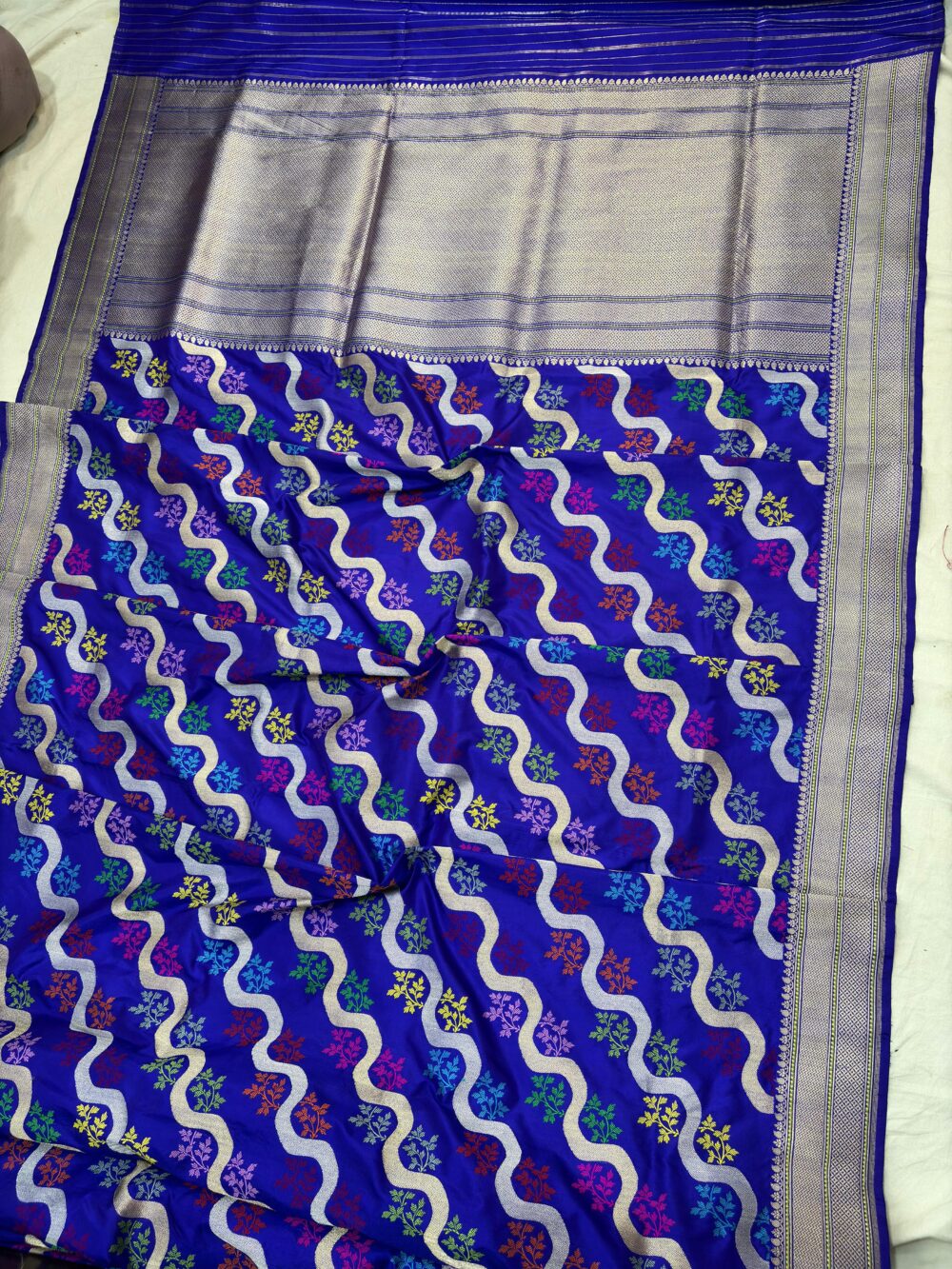 royal blue pure katan silk banarasi handloom handwoven kadhwa jangla sarees - Image 2