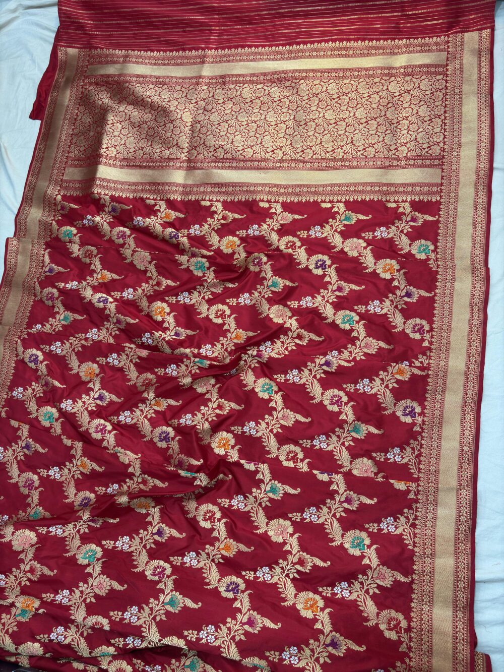 deep red pure katan silk banarasi handloom handwoven kadhwa jangla sarees - Image 2