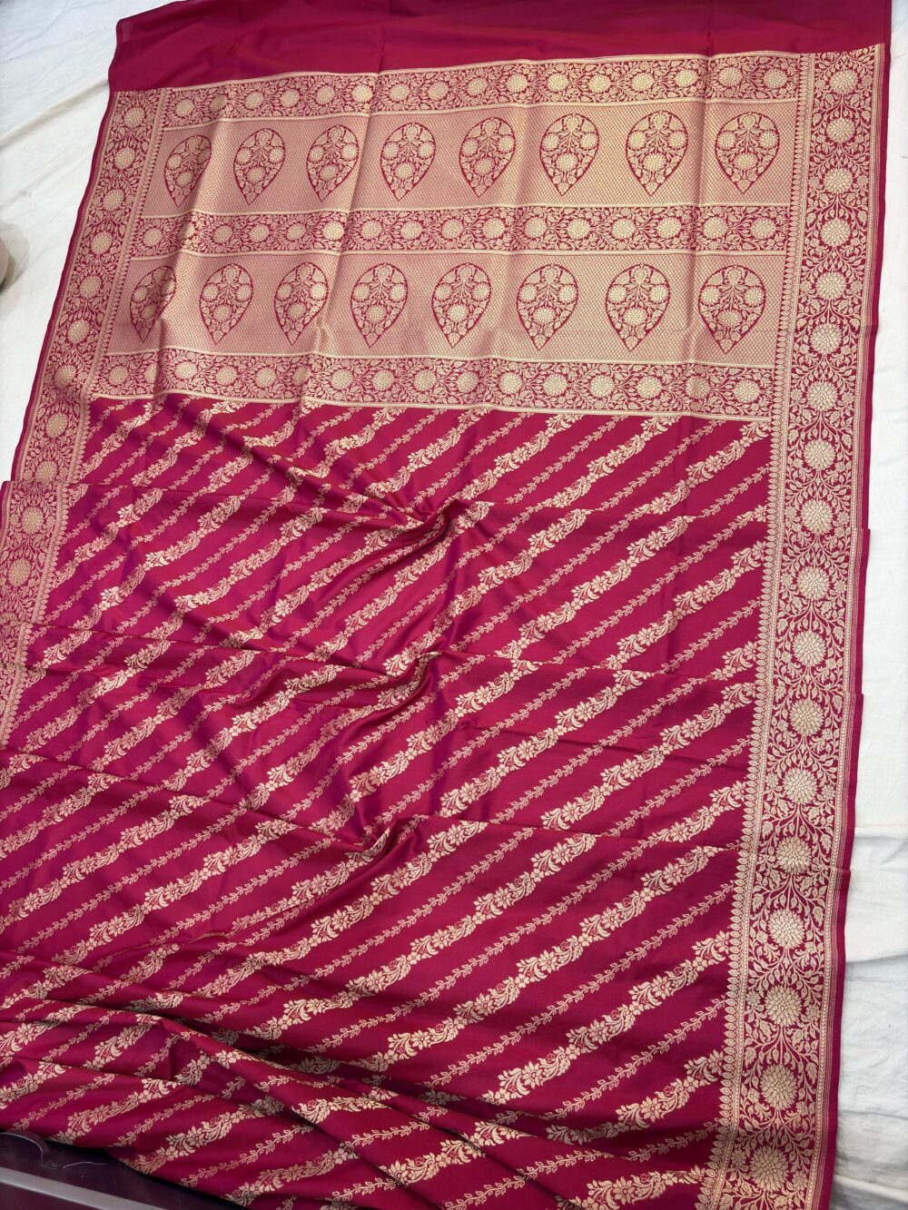 dark ranipink katan silk banarasi jaal sarees - Image 2