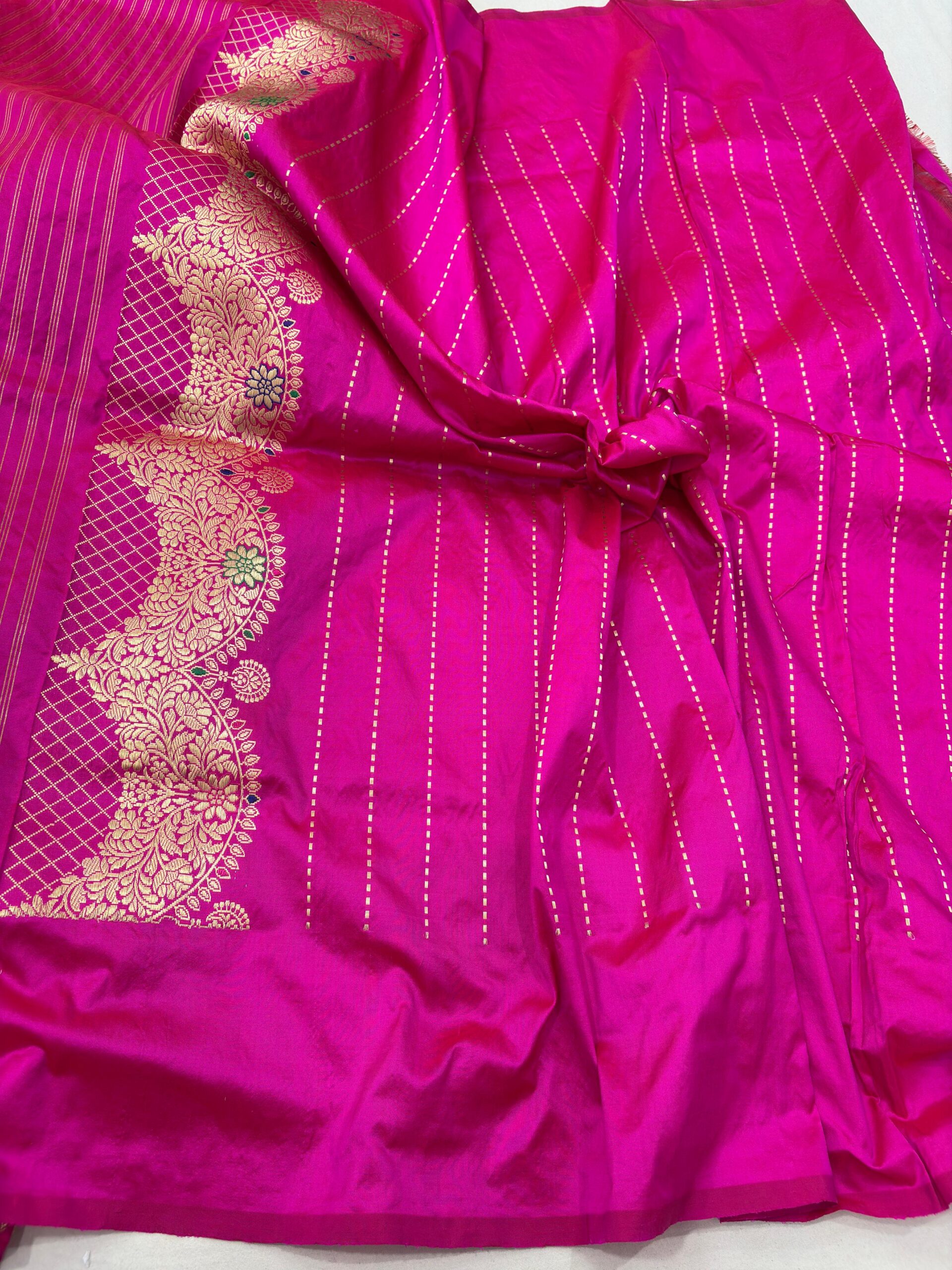 ranipink pure katan silk banarasi handloom handwoven kadhwa jangla sarees - Image 3