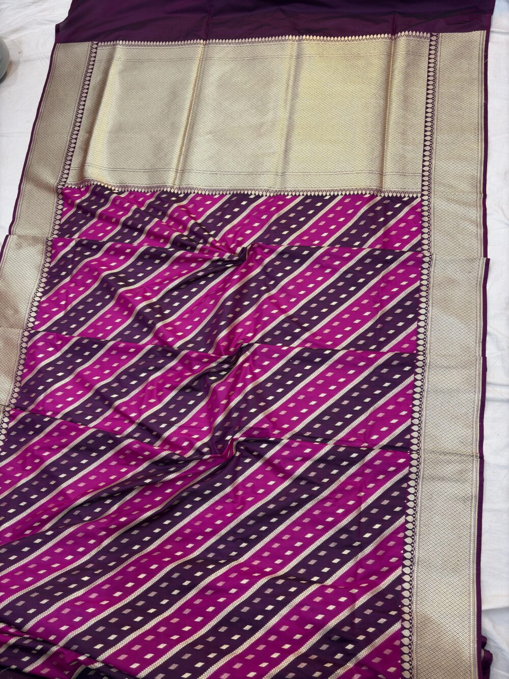 majanta rangkat katan silk banarasi sarees - Image 2