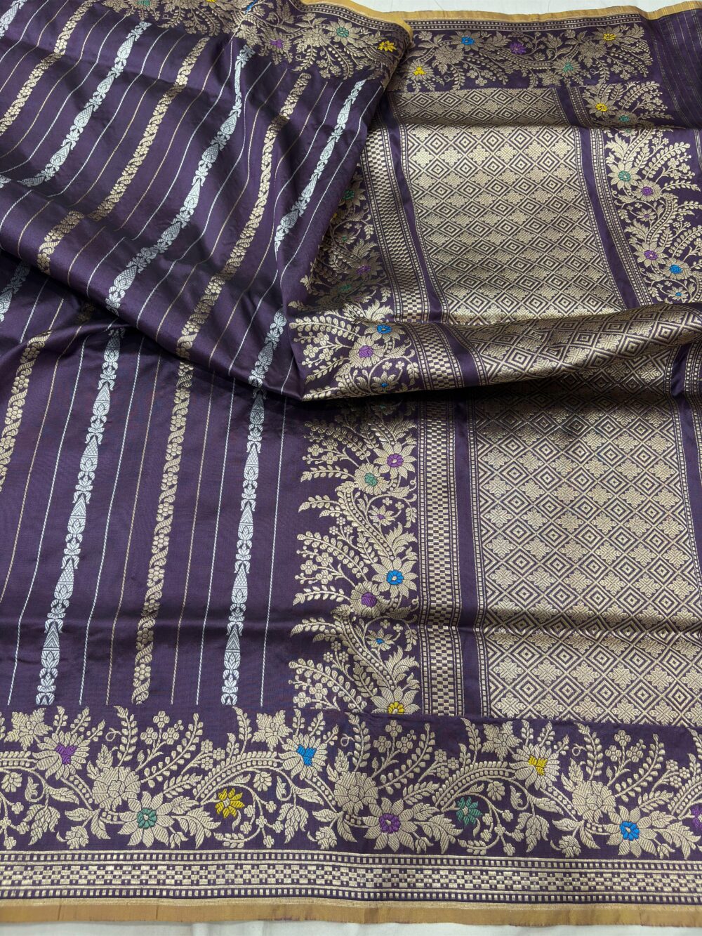 greay pure double katan silk banarasi handloom handwoven kadhwa sarees