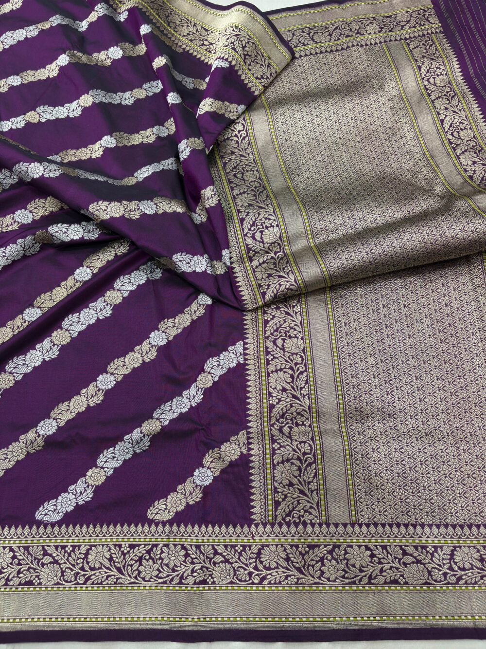 wine pure katan silk banarasi handloom handwoven kadhwa sarees