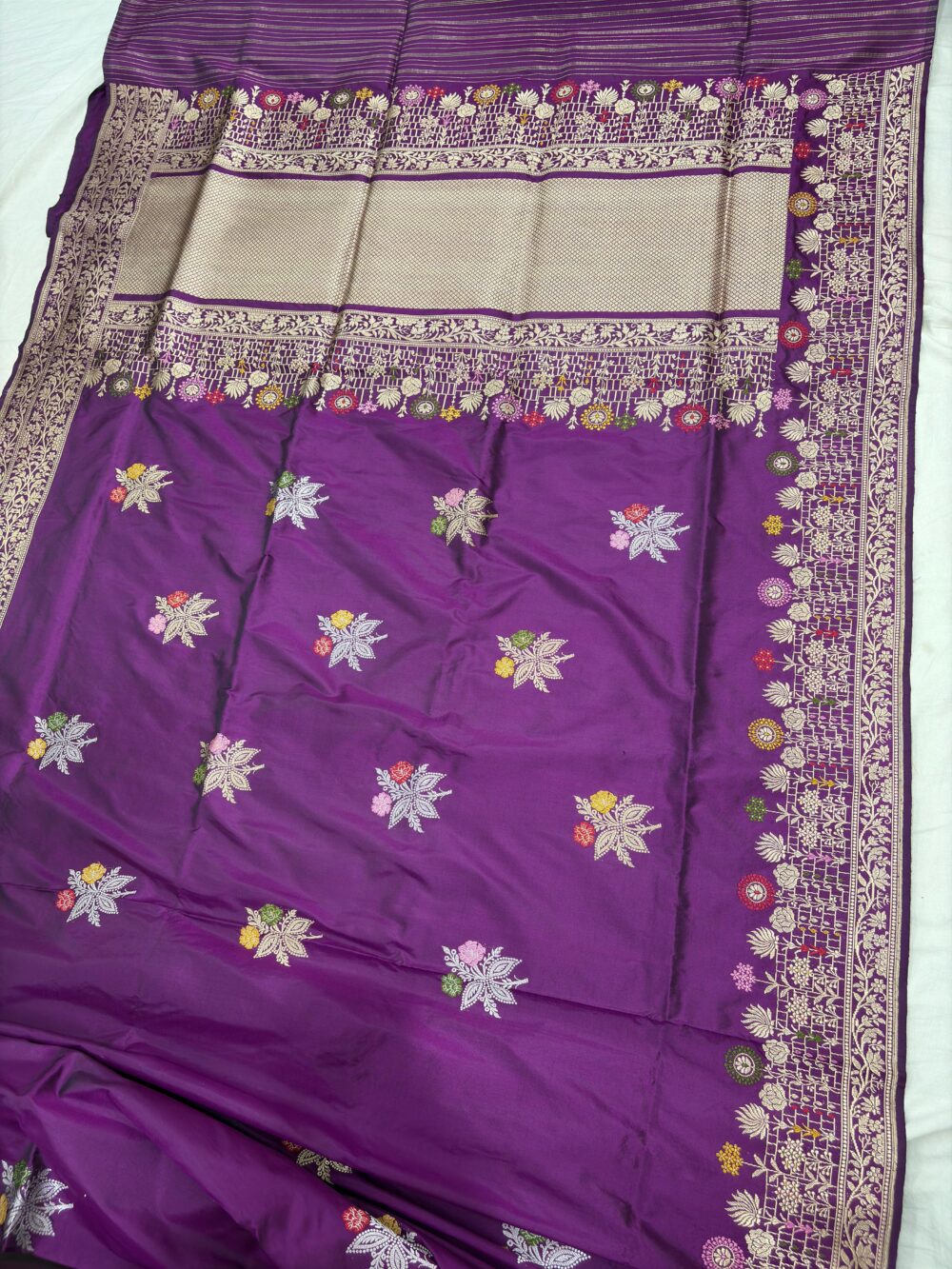 majanta purple pure katan silk banarasi handloom handwoven kadhwa sarees - Image 2