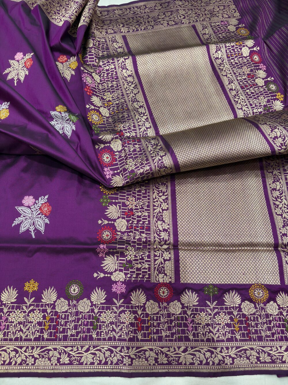 majanta purple pure katan silk banarasi handloom handwoven kadhwa sarees