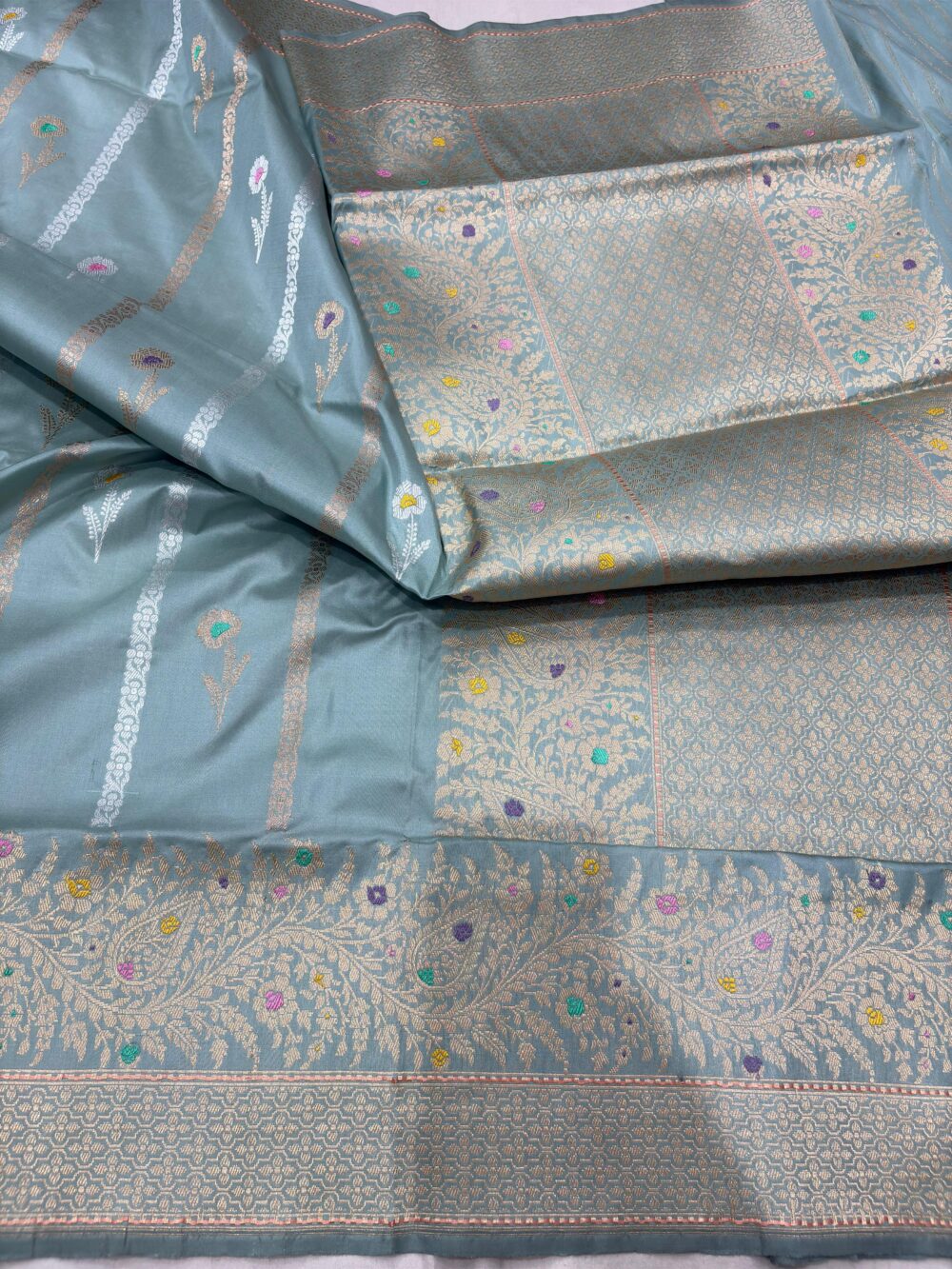 pastel shade pure katan silk banarasi handloom handwoven kadhwa sarees