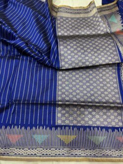 blue pure katan silk banarasi handloom handwoven kadhwa sarees