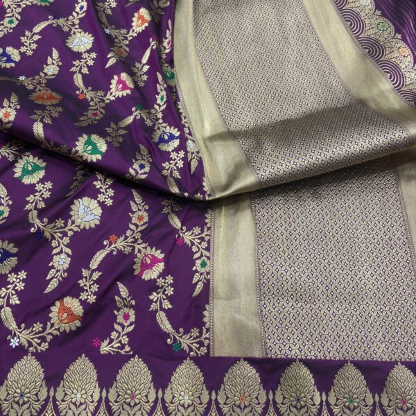burgundy colour pure katan silk banarasi handloom handwoven kadhwa sarees