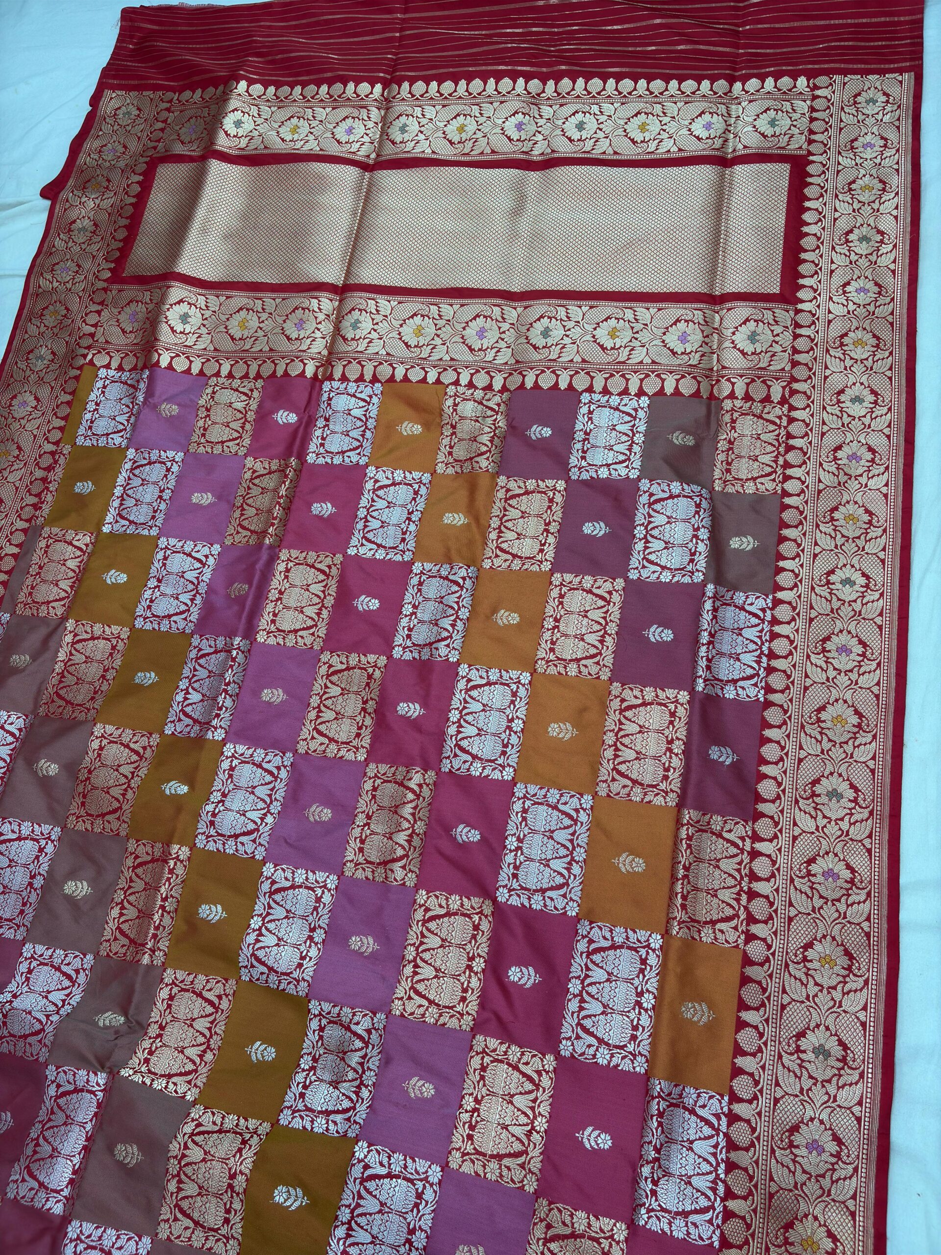 red rangkat pure katan silk banarasi handloom handwoven kadhwa sarees - Image 2