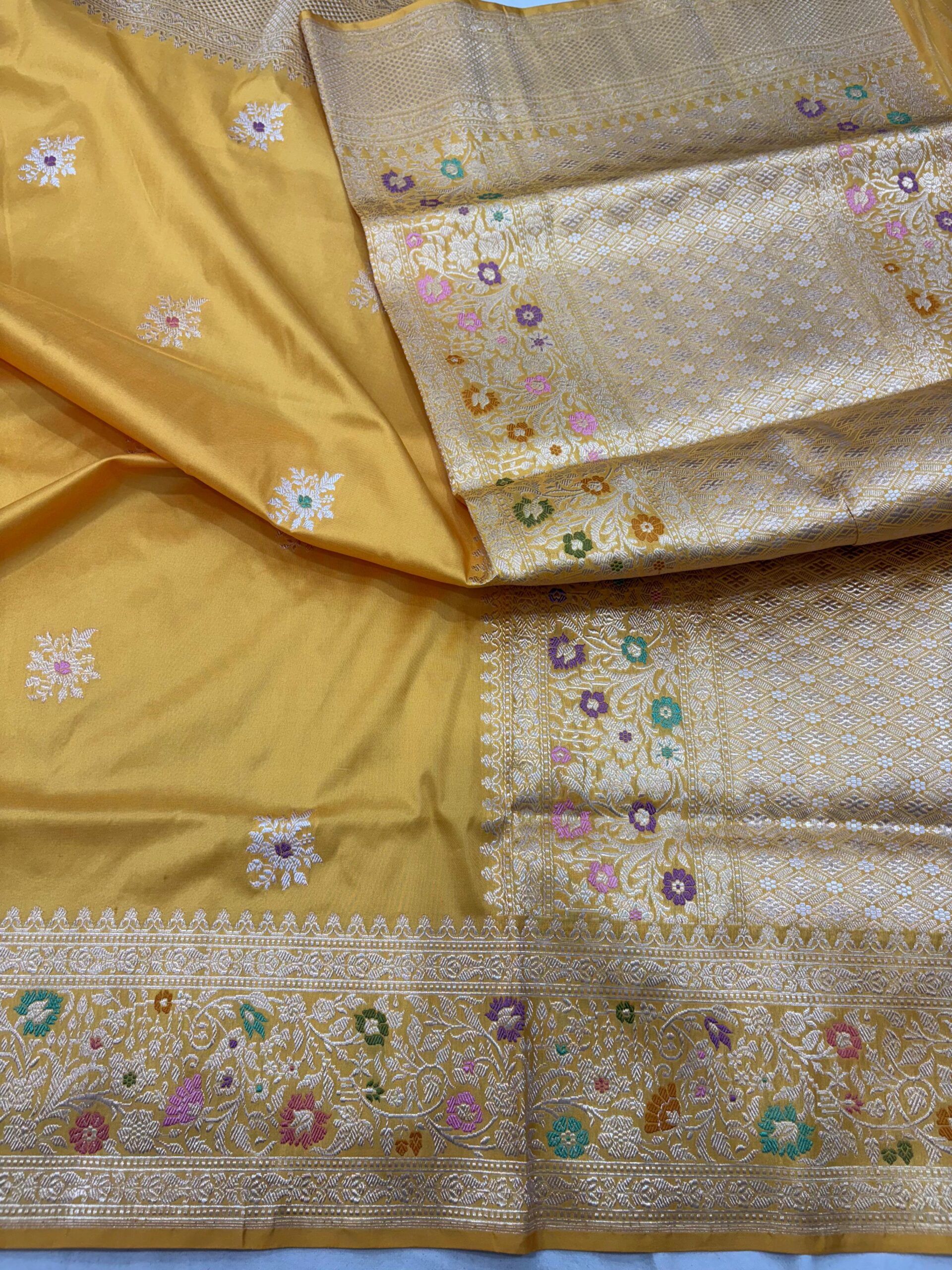 yellow pure katan silk banarasi handloom handwoven kadhwa sarees