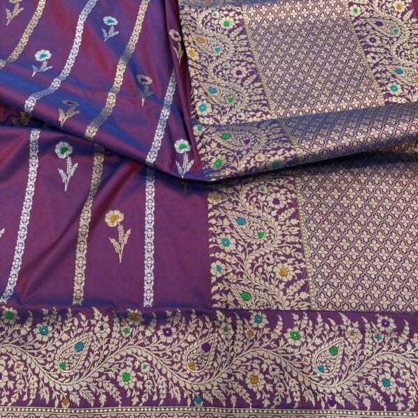 maroon pure katan silk banarasi handloom handwoven kadhwa sarees