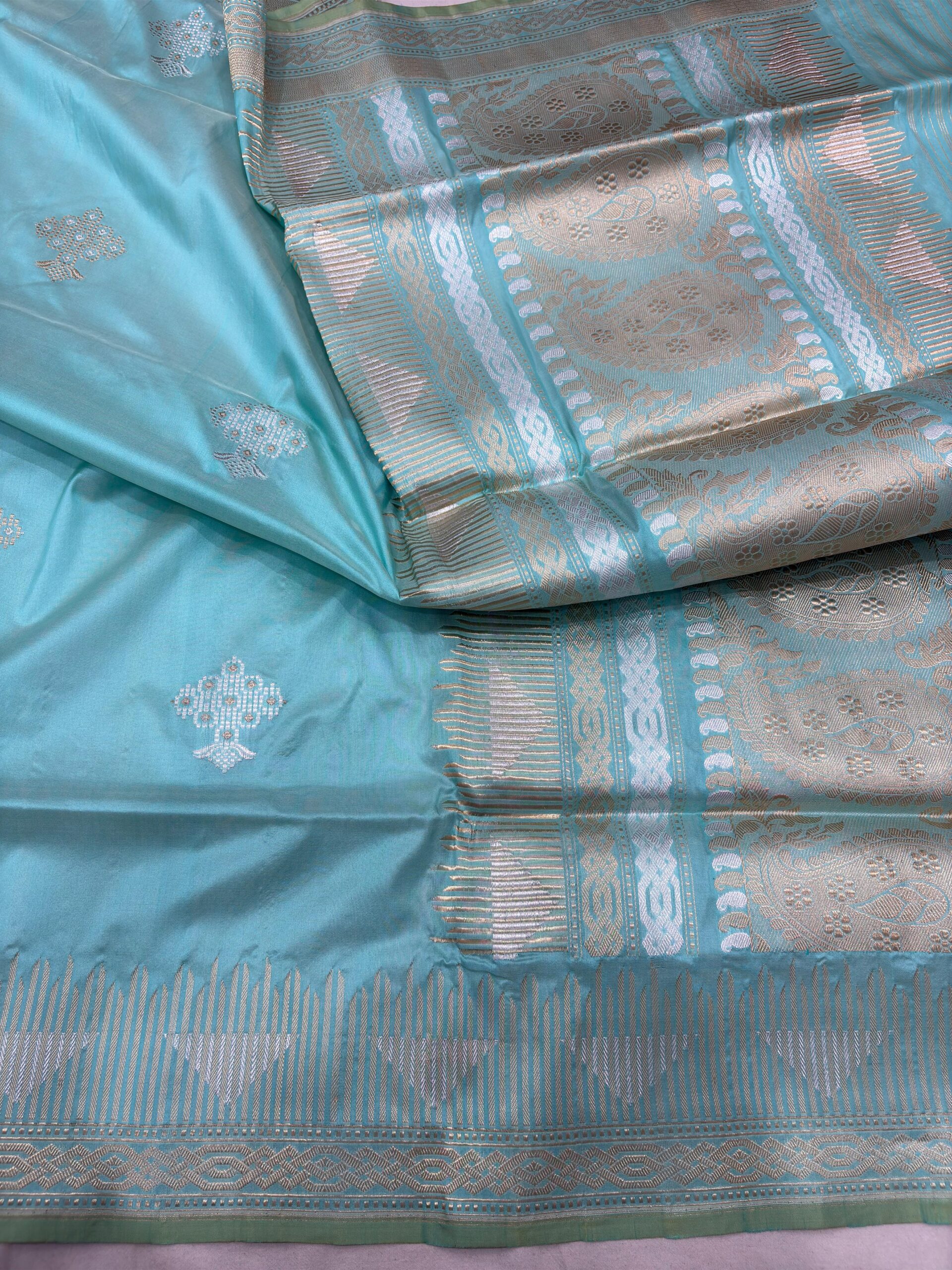 sky blue shade pure katan silk banarasi handloom handwoven sarees