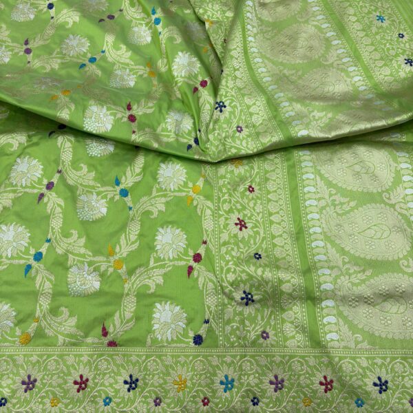 parrot green pure katan silk banarasi handloom handwoven kadhwa jangla sarees