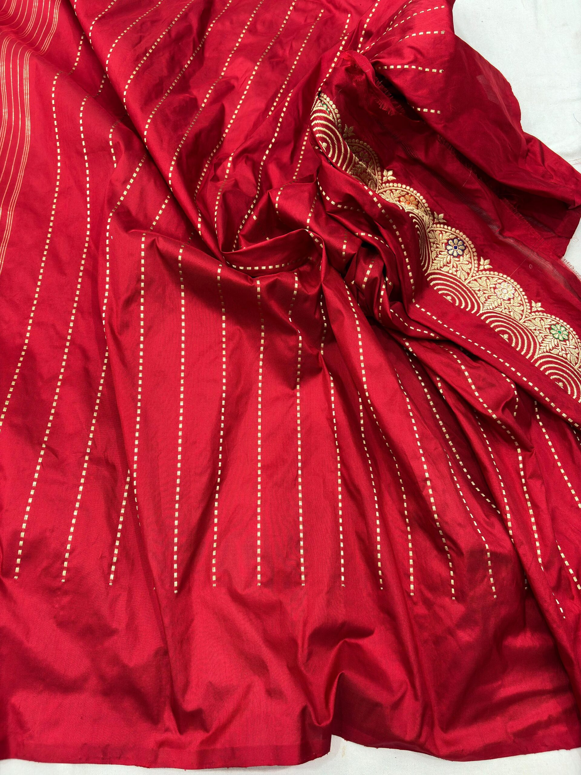 red pure katan silk banarasi handloom handwoven kadhwa jangla sarees - Image 3