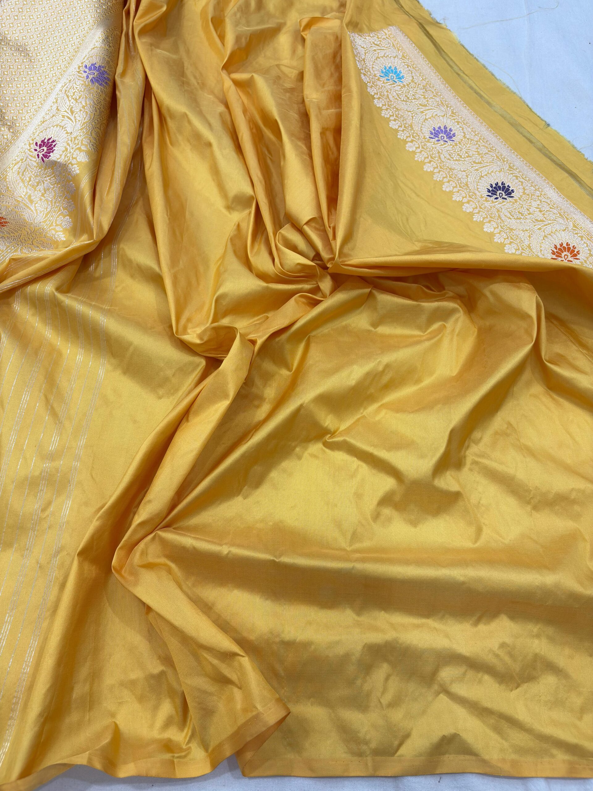 mustard gold pure katan silk banarasi handloom handwoven kadhwa jangla sarees - Image 3