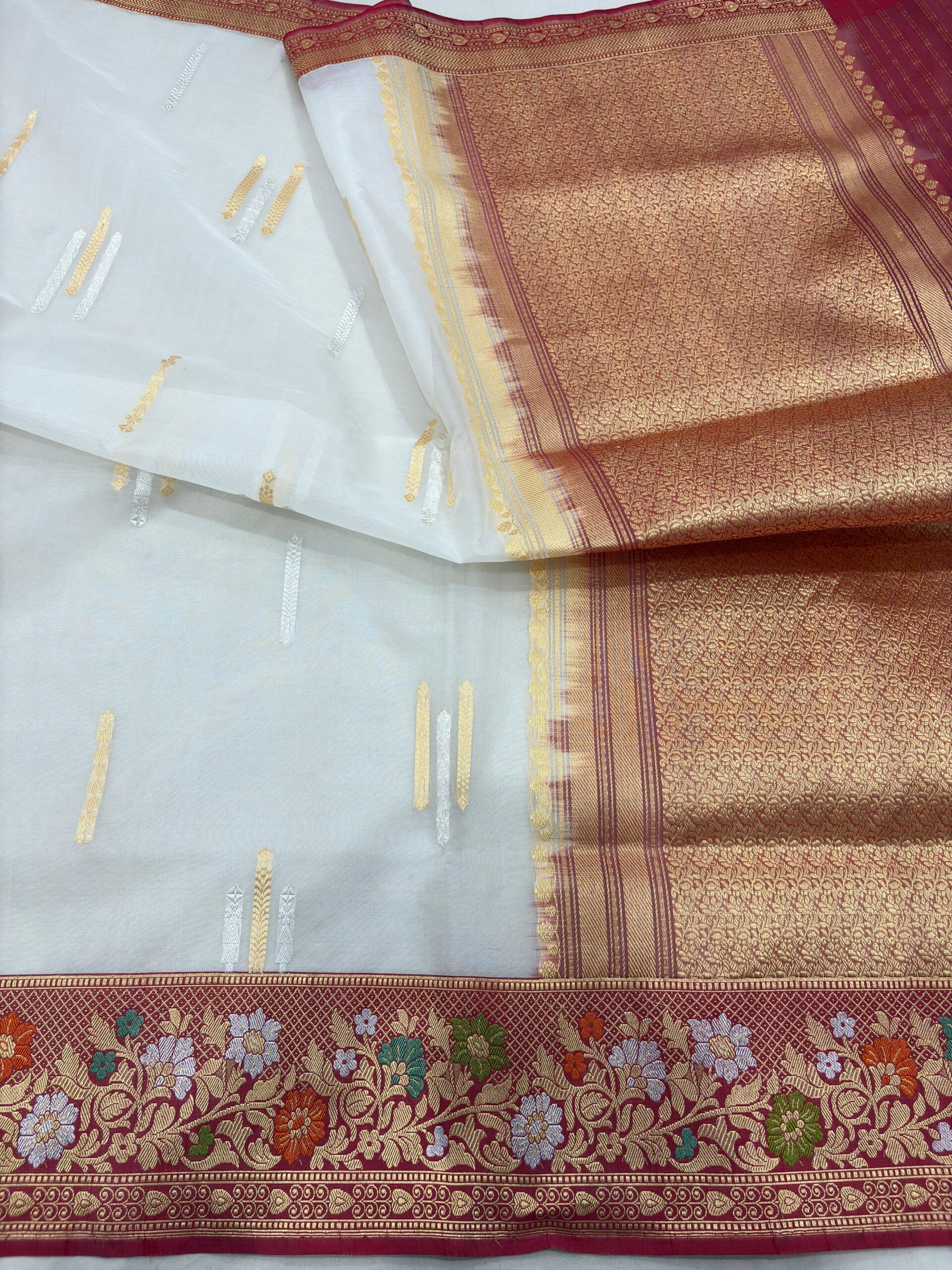 white pure kora silk banarasi handloom handwoven kadhwa sarees