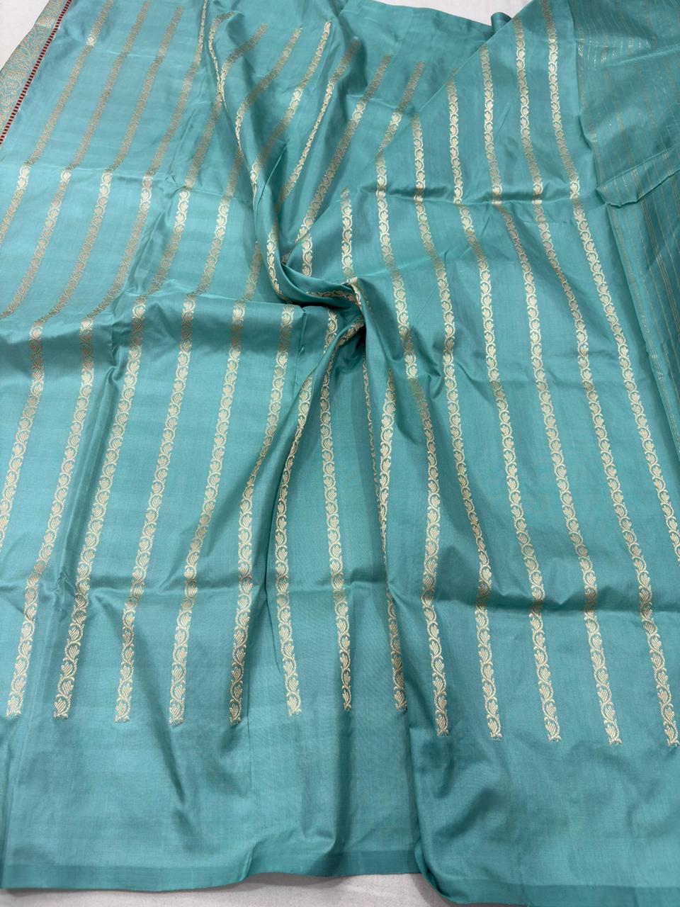 aqua blue pure katan silk banarasi handloom handwoven kadhwa sarees - Image 3