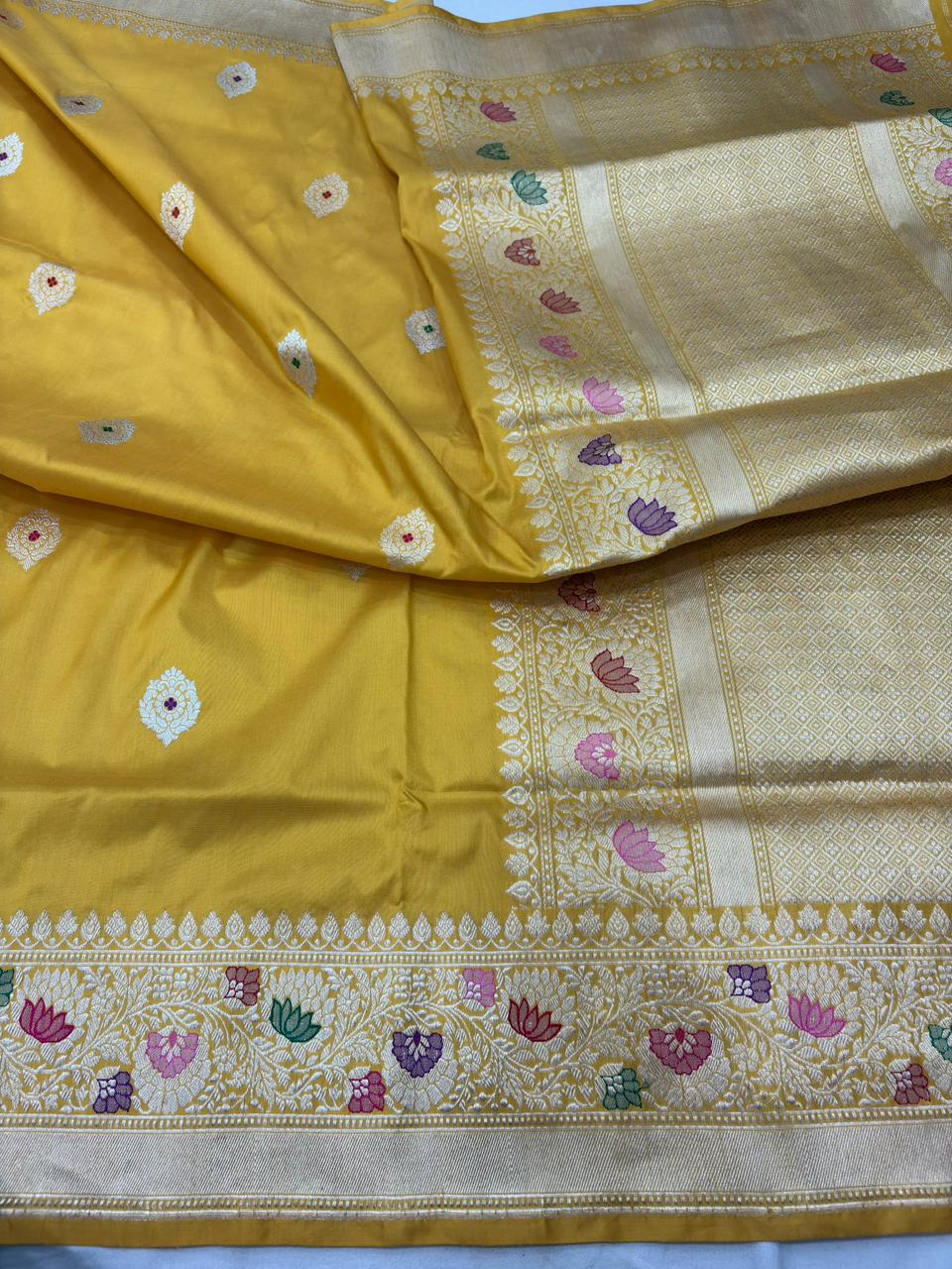 mustard gold pure katan silk banarasi handloom handwoven kadhwa sarees,