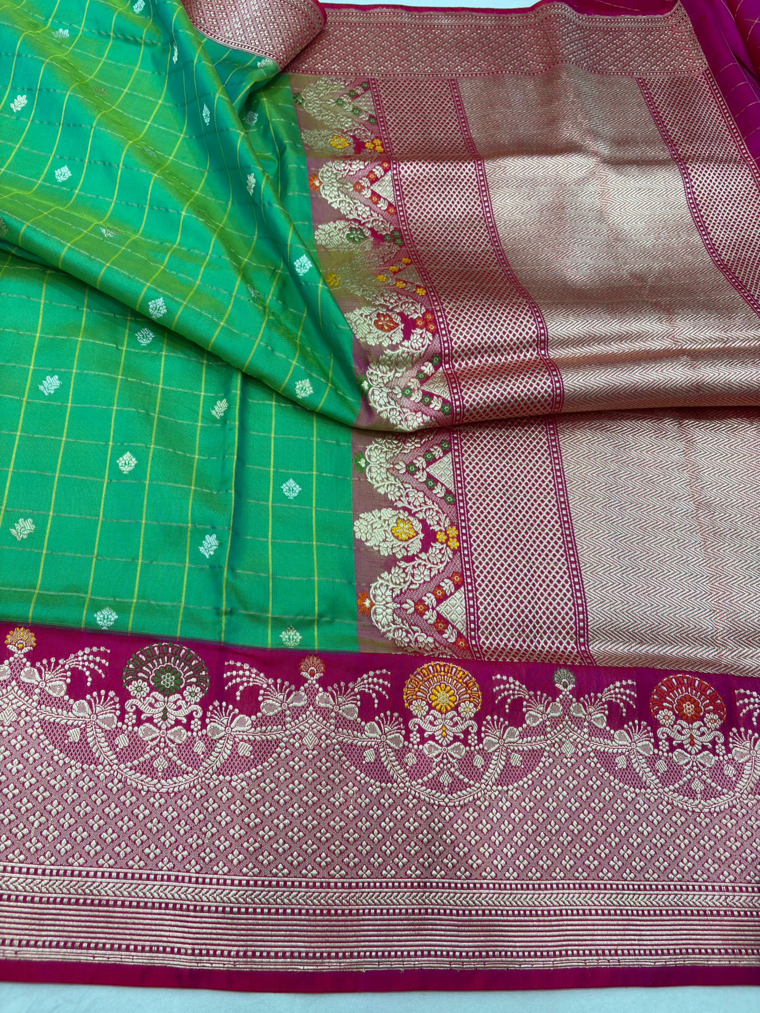 parrot green pure katan silk banarasi handloom handwoven kadhyal sarees,