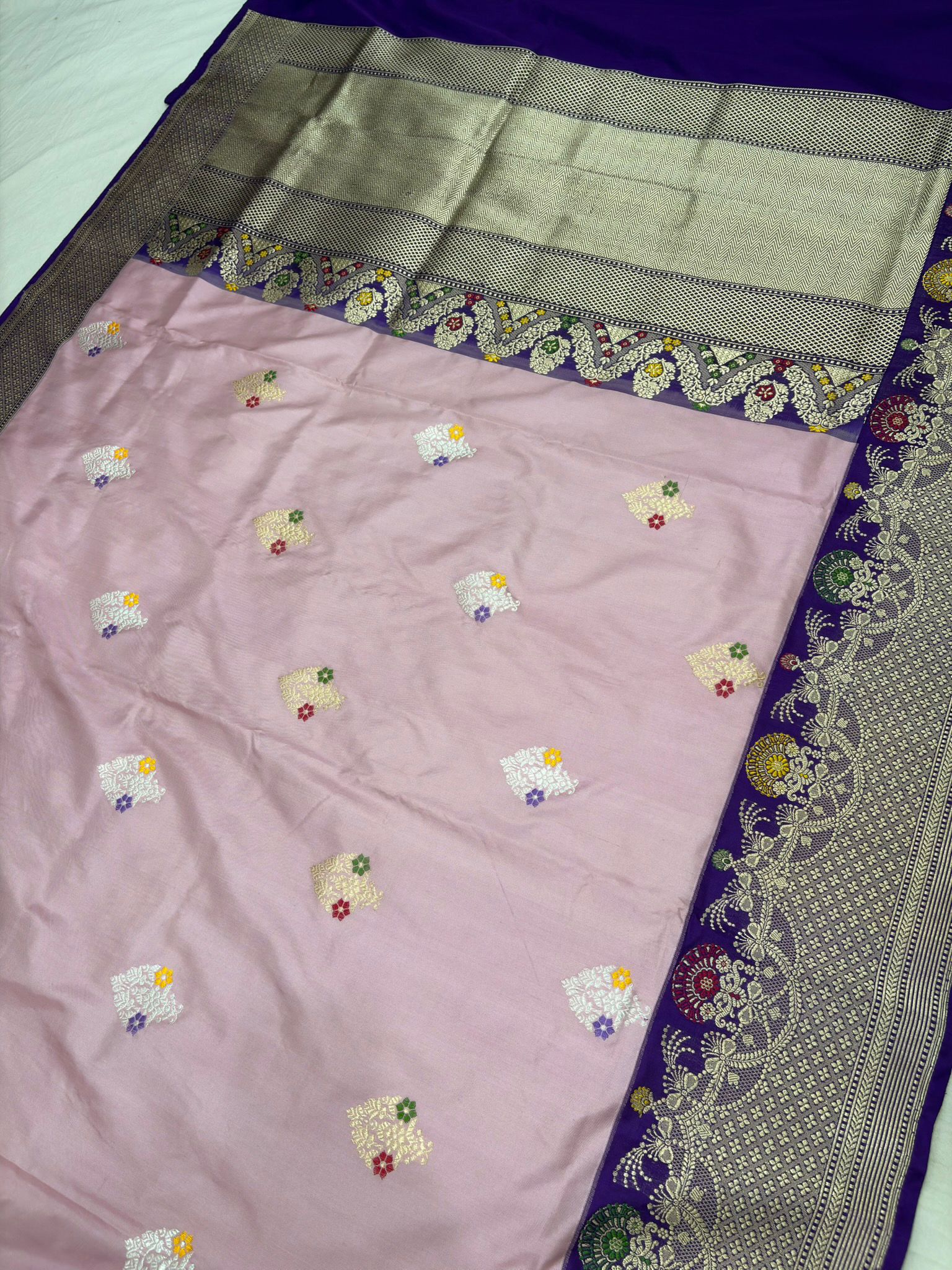 peach with purple colour Pure Katan Silk Banarasi handloom Handwoven kadhyal Saree, - Image 2