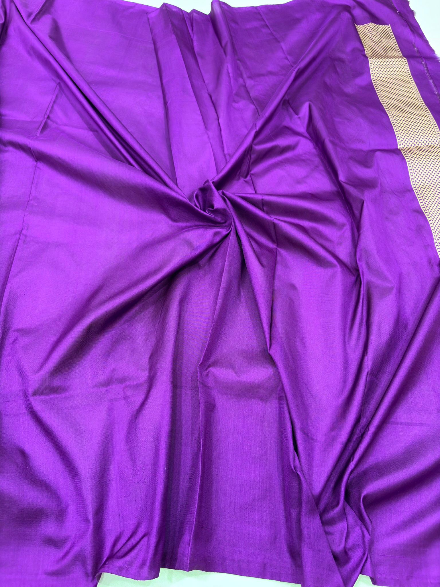 peach with purple colour Pure Katan Silk Banarasi handloom Handwoven kadhyal Saree, - Image 3
