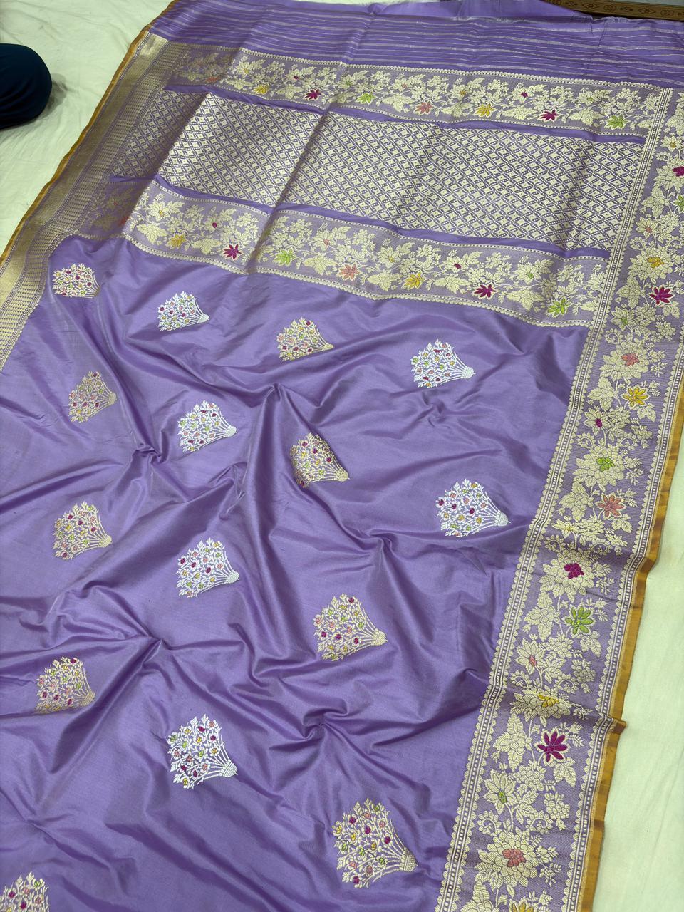 lavendar colour Pure Katan Silk Banarasi handloom Handwoven kadhwa Saree,