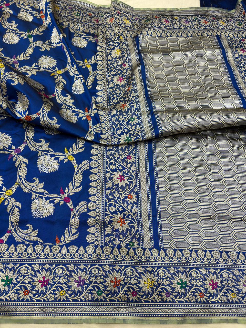 royal blue pure katan silk banarasi handloom handwoven kadhwa sarees - Image 2
