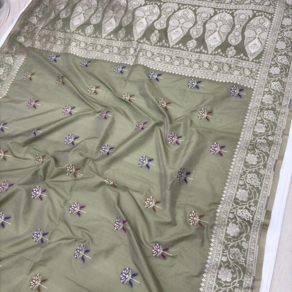 pure banarasi silk saree pista green