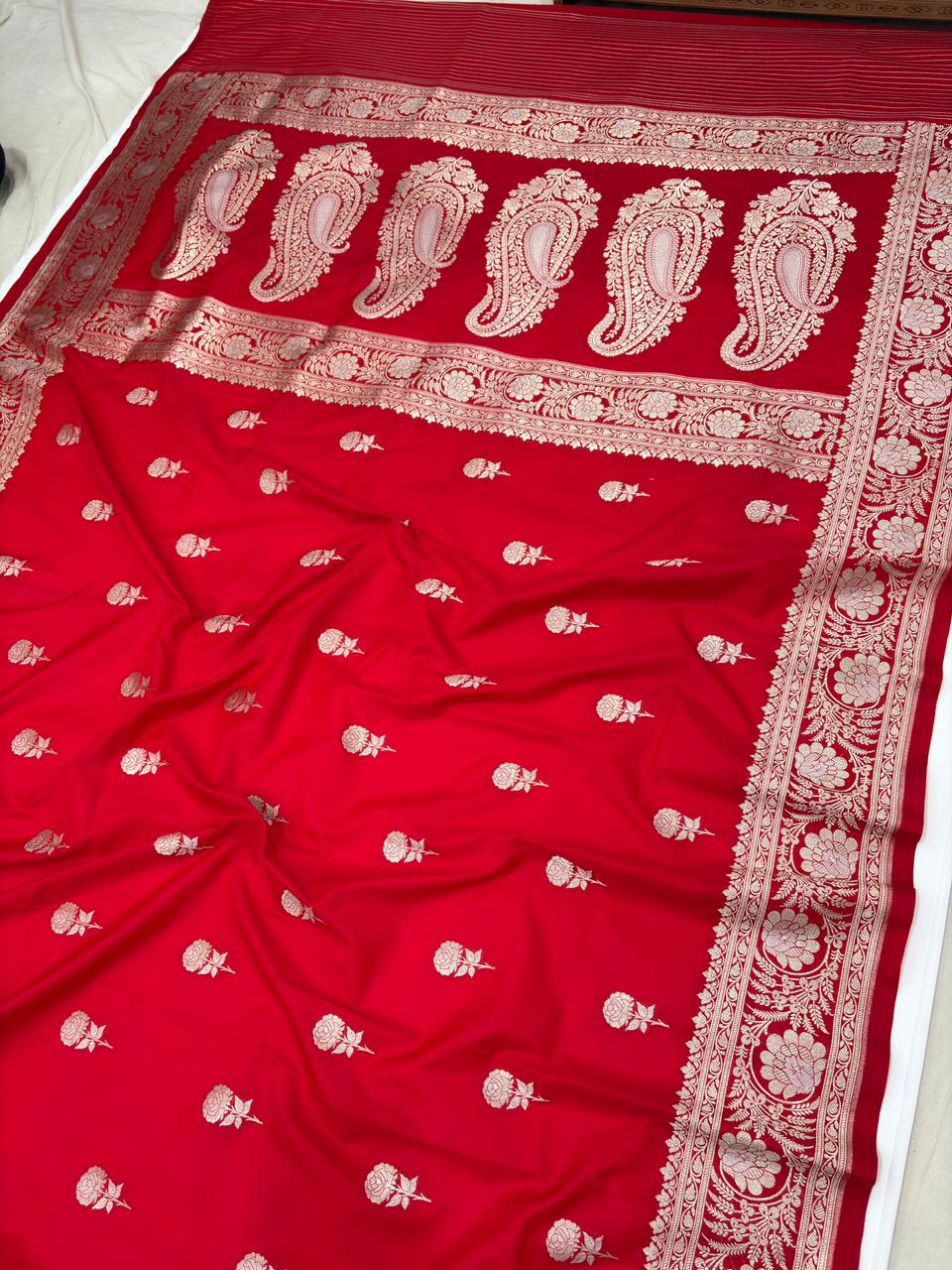 pure banarasi silk saree red colour