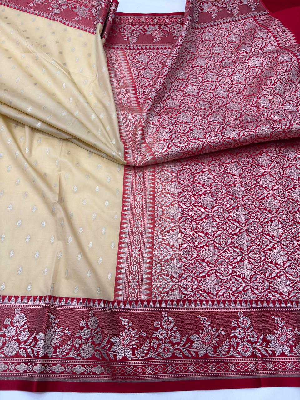 pure banarasi silk saree satin bowder ivory colour - Image 2