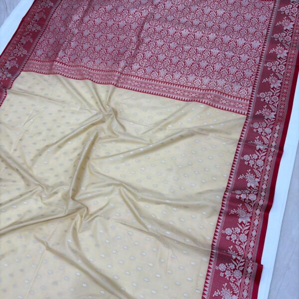 pure banarasi silk saree satin bowder ivory colour