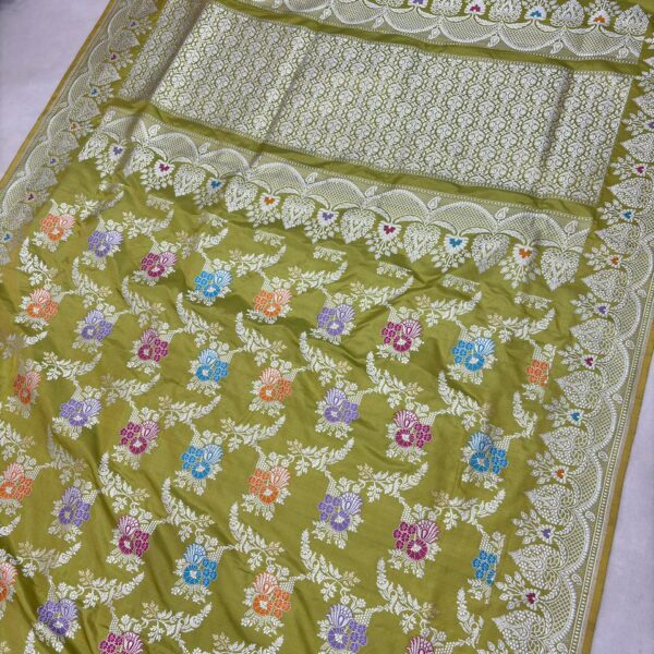 Dhani Colour Pure Katan Silk Banarasi Handloom Handwoven Kadhwa Jangla Sarees