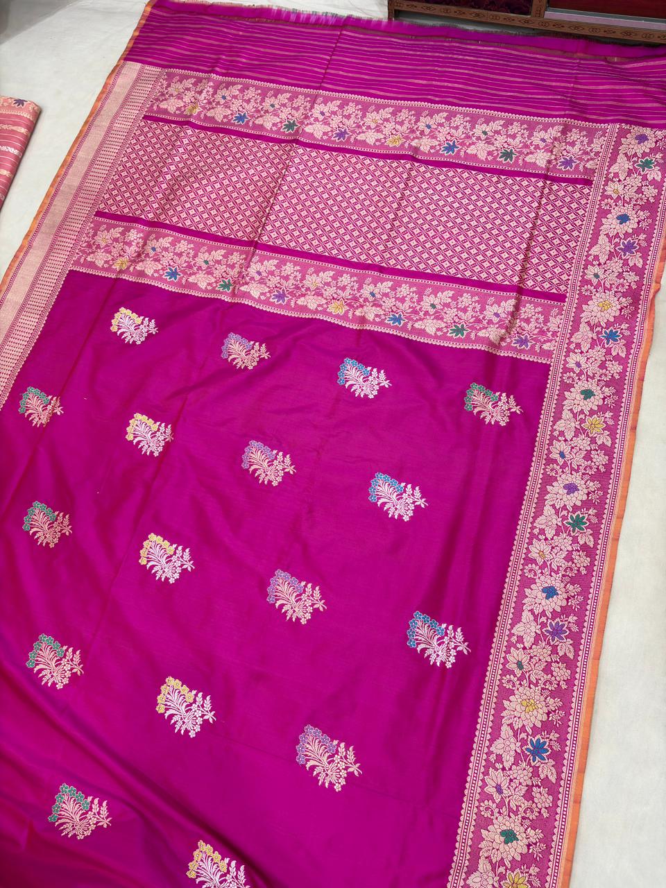 Ranpink Pure Katan Silk Banarasi Handloom Handwoven Kadhwa Sarees