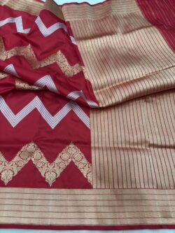 Red Pure Katan Silk Banarasi Handloom Handwoven Kadhwa Jangla Sarees