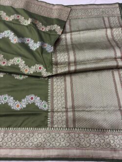  Magnificent Mehndi Green Pure Katan Silk Banarasi Handloom Handwoven Kadhwa Jangla Sarees
