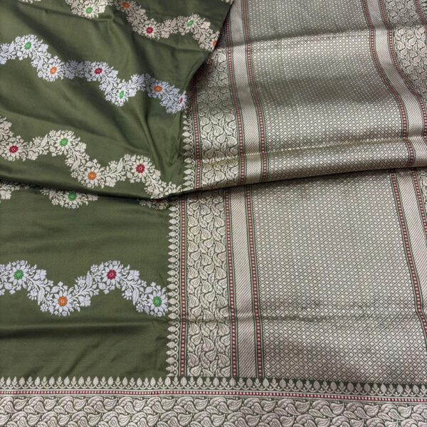 stunnig gray pure katan silk banarasi handloom handwoven kadhwa pathani sarees