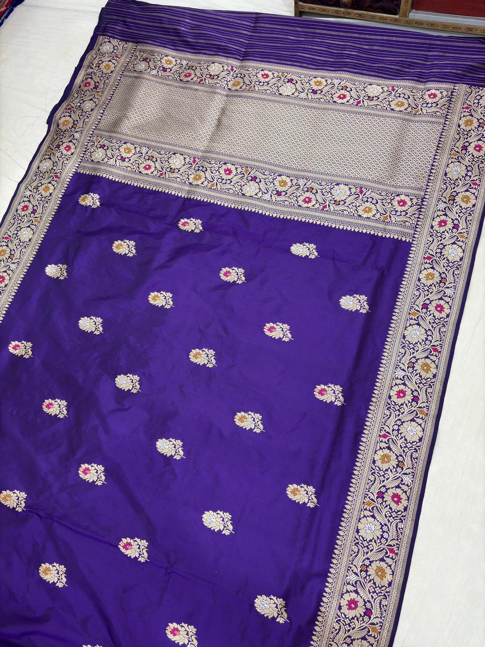 stunnig gray pure katan silk banarasi handloom handwoven kadhwa pathani sarees stunnig gray pure katan silk banarasi handloom handwoven kadhwa pathani sarees